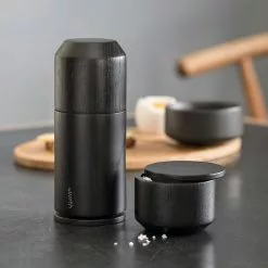 By Wirth Salt Me Salt Cellar, Black -Potten & pannen Winkel by wirth salt me salt cellar black 4