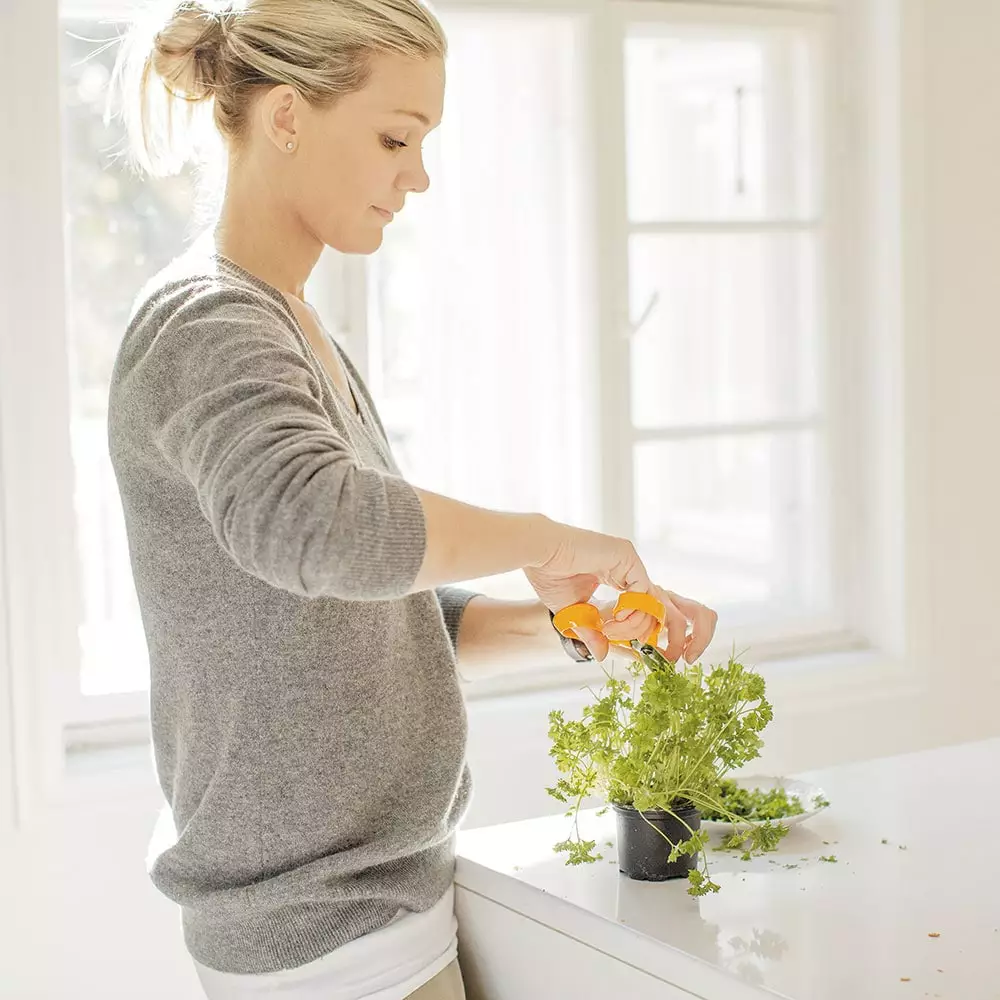 Fiskars Classic Kitchen Scissors, Orange 6 Fiskars Classic Kitchen Scissors, Orange - Afbeelding 4