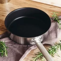 Heirol Cerasafe Pro Steelpan Met Deksel 24 Cm 3 L -Potten & pannen Winkel heirol cerasafe pro steelpan met deksel 24 cm 3 l 5