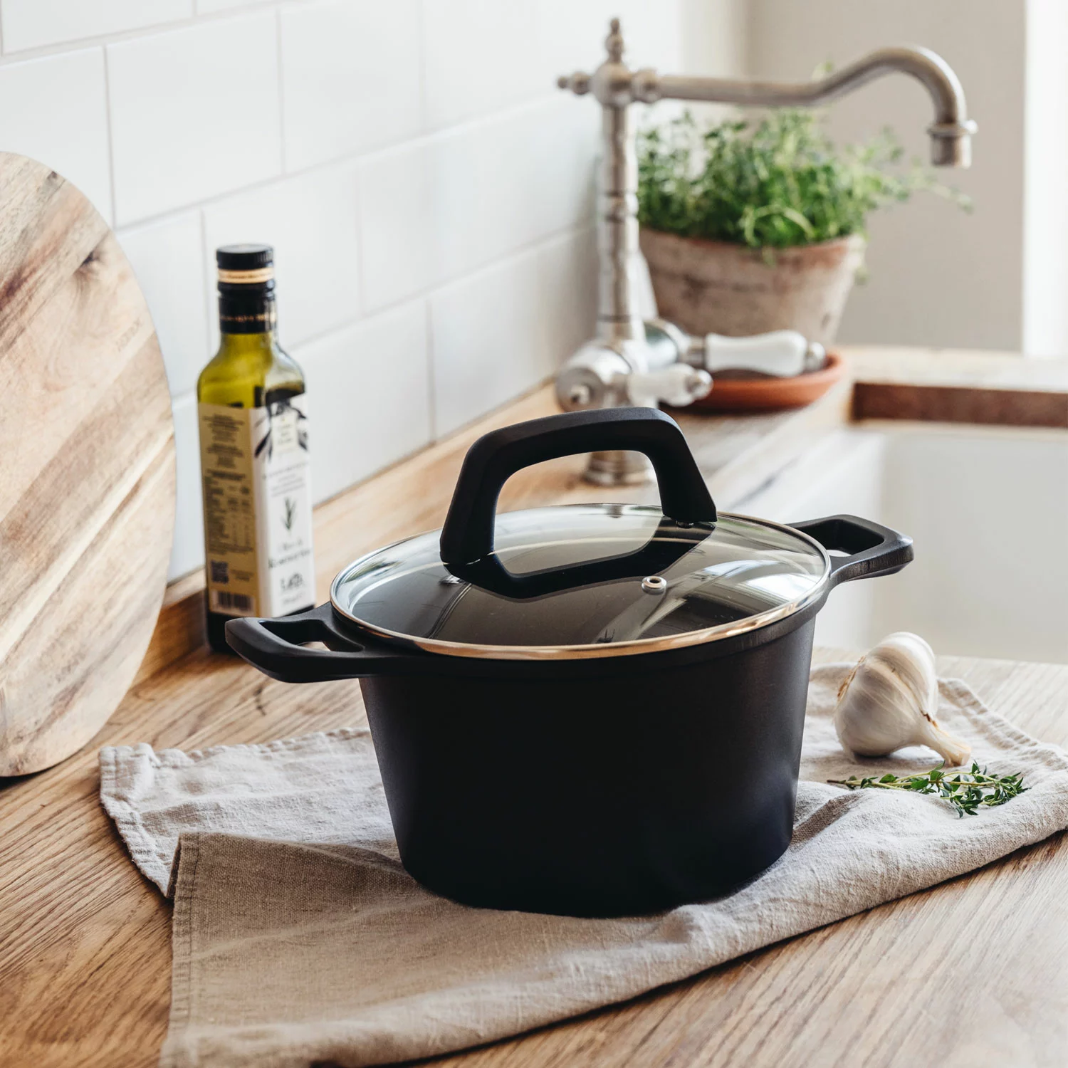 Heirol Groove Braadpan Met Glazen Deksel 20 Cm 4 Heirol Groove Braadpan Met Glazen Deksel 20 Cm - Afbeelding 2