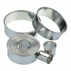 Kitchen Craft Assorted Round Plain Pastry Cutters, Set Of 11