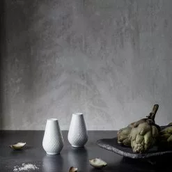 Lyngby Porcelæn Rhombe Salt & Pepper Set, White -Potten & pannen Winkel lyngby porceln rhombe salt pepper set white 4