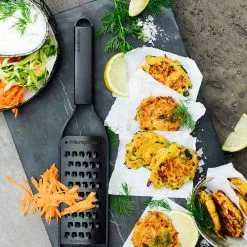 Microplane Black Sheep Rasp Extra Rough 8 Microplane Black Sheep Rasp Extra Rough -Potten & pannen Winkel microplane black sheep rasp extra rough 5