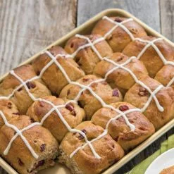 Nordic Ware Baker's Quarter Bakvorm Antiaanbak 22x30 Cm -Potten & pannen Winkel nordic ware bakers quarter bakvorm antiaanbak 22x30 cm 1