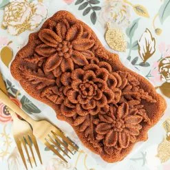 Nordic Ware Wildflower Loaf Pan -Potten & pannen Winkel nordic ware nordic ware wildflower loaf pan 7