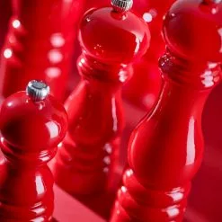 Peugeot Paris U'Select Zoutmolen Passion Red, 18 Cm -Potten & pannen Winkel peugeot paris uselect zoutmolen passion red 3 2