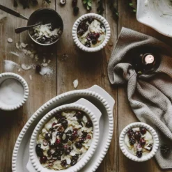 PotteryJo DARIA Ovenschaal 26 Cm, Cotton White 11 PotteryJo DARIA Ovenschaal 26 Cm, Cotton White -Potten & pannen Winkel potteryjo daria ovenschaal 26 cm 13