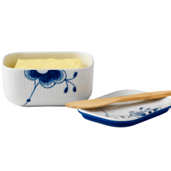 Royal Copenhagen Blue Fluted Mega Butter Jar W. Lid -Potten & pannen Winkel royal copenhagen blue fluted mega butter jar w lid 2